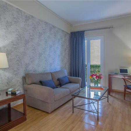 Delice Hotel - Family Apartments Atenas Exterior foto