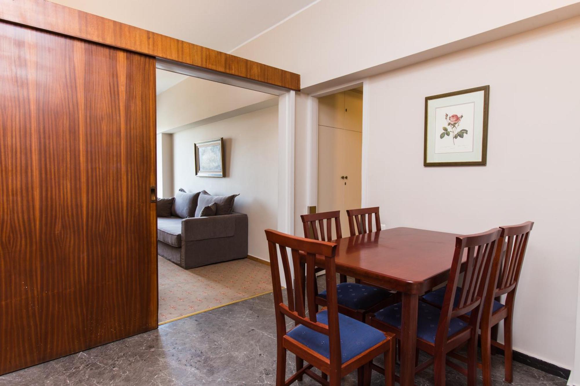 Delice Hotel - Family Apartments Atenas Exterior foto