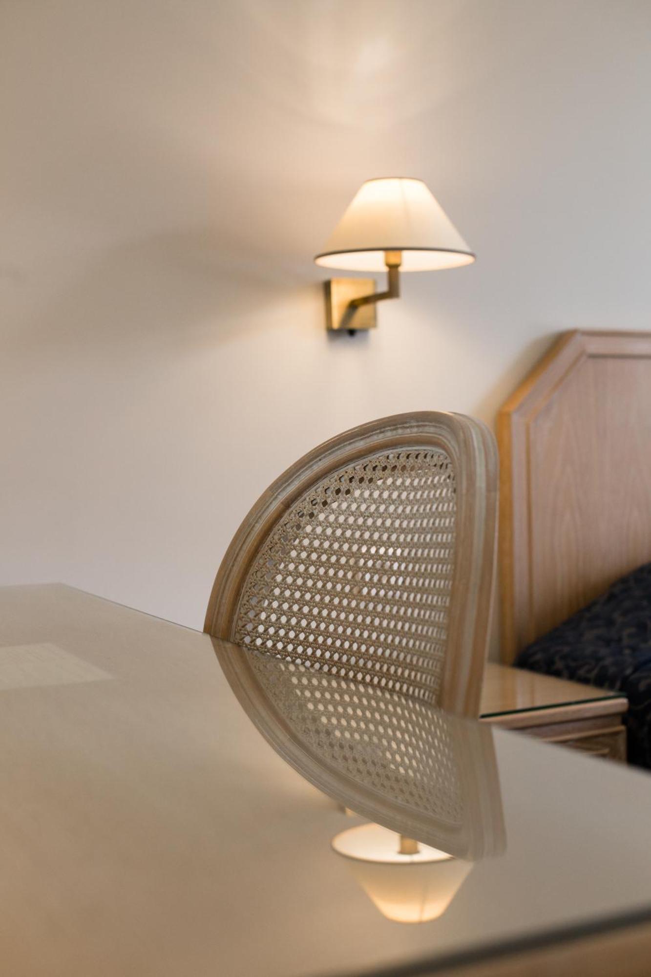 Delice Hotel - Family Apartments Atenas Exterior foto