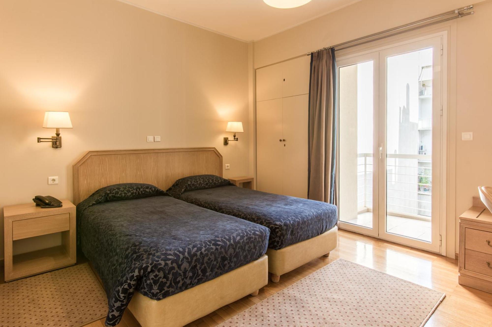 Delice Hotel - Family Apartments Atenas Exterior foto